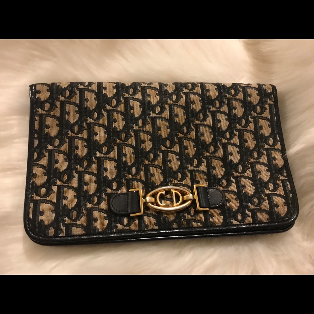 Vintage Dior clutch/shoulder bag